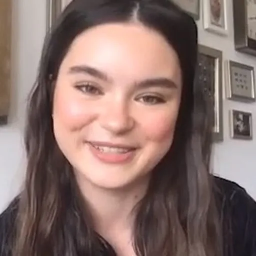 Landry Bender