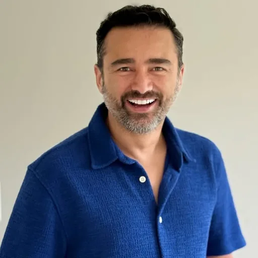 Andrés Toro