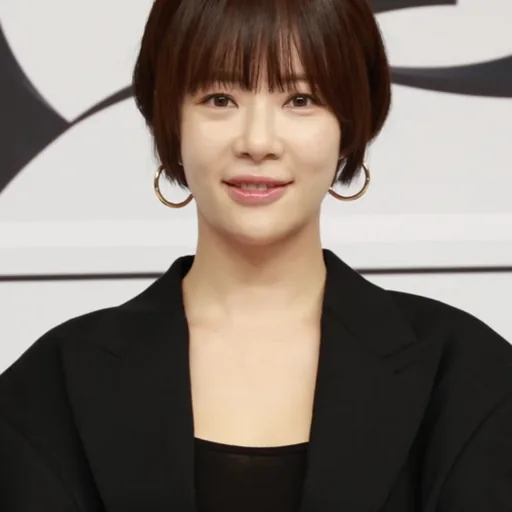 Hwang Jung-eum