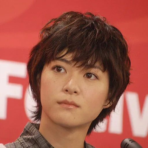 Juri Ueno