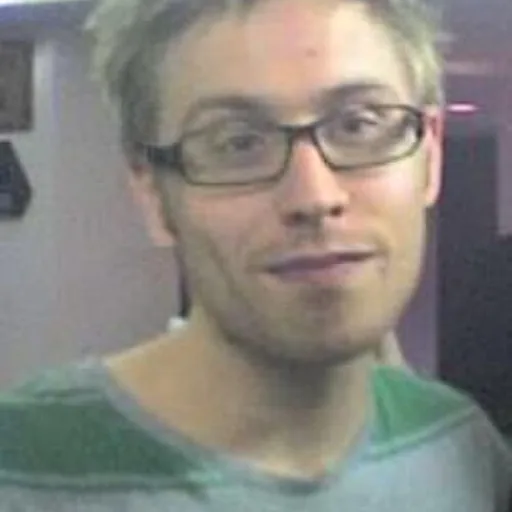 Russell Howard